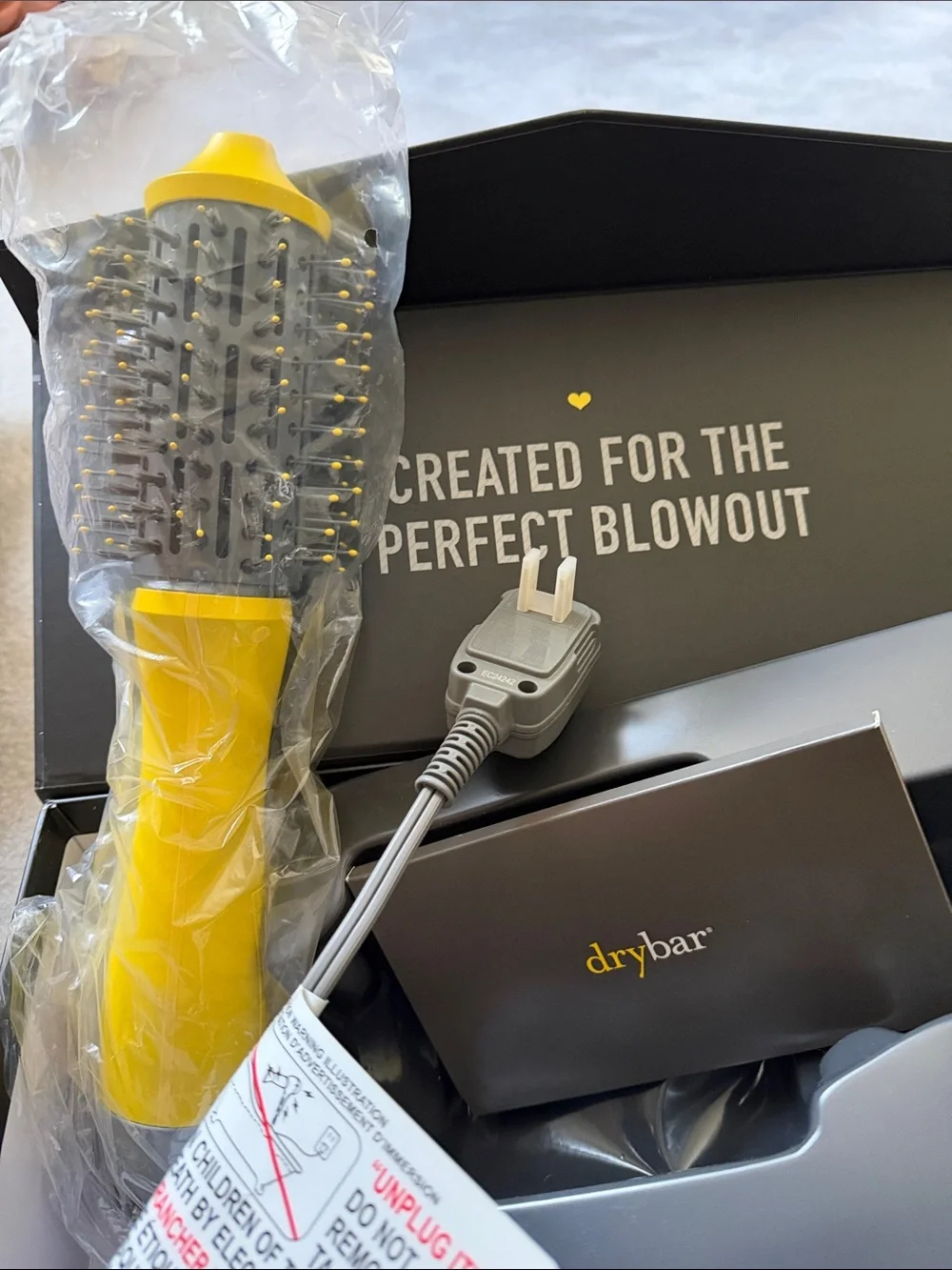 Drybar Yellow Round Blow-Dry Brush Single Shot